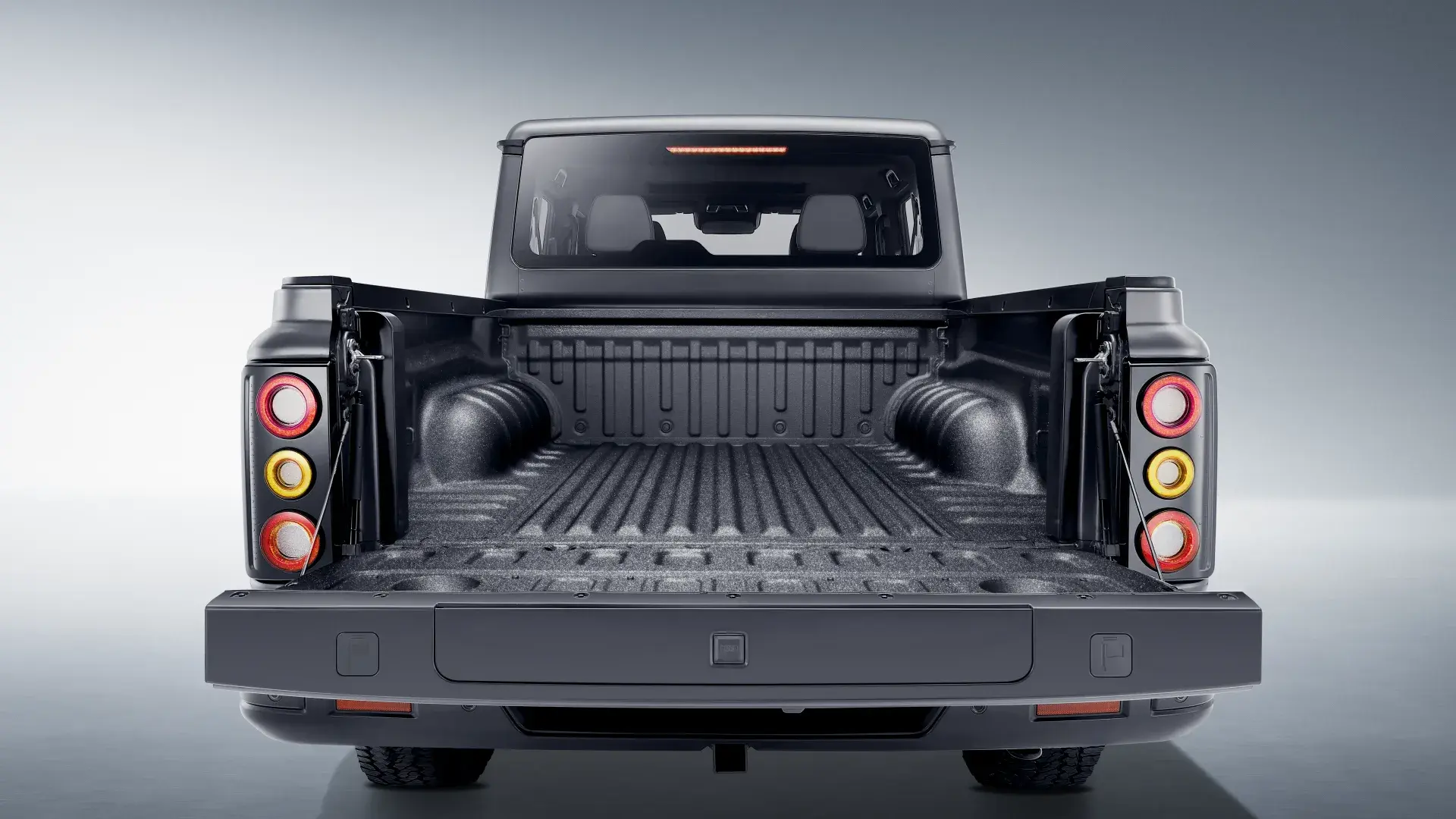 BAW 212 Pickup odprt tovorni prostor